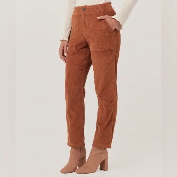 Pact Pants - Pact Corduroy Peg Pants in walnut